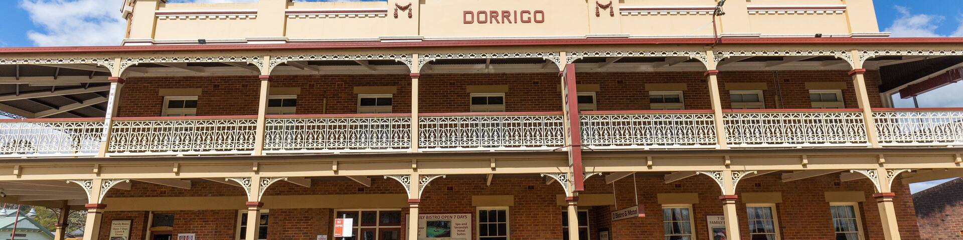 A two-story building with a balcony and the sign "Hotel Dorrigo".