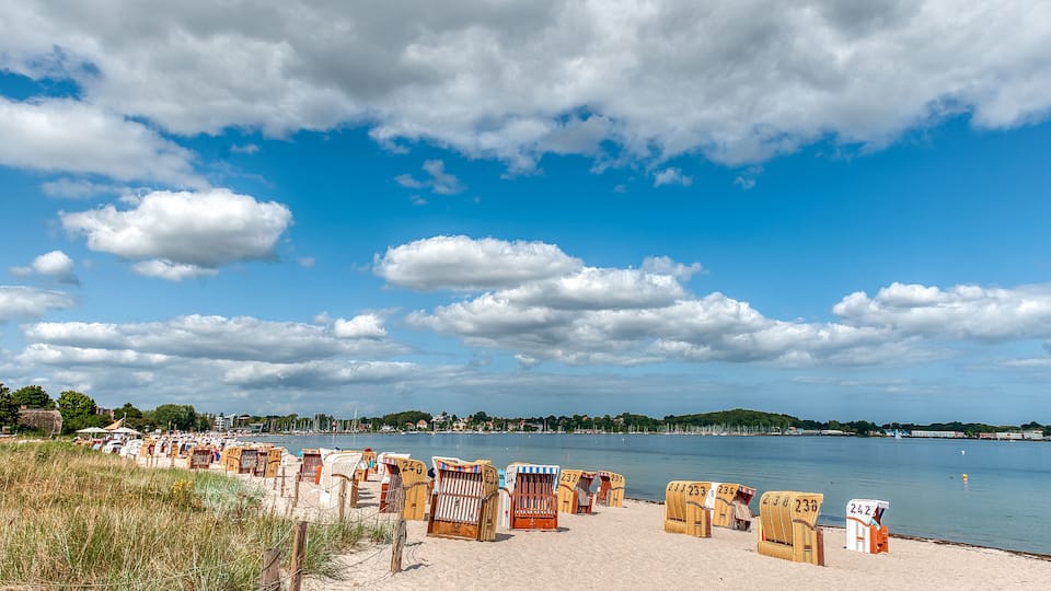 Eckernforde is a town and municipality located in the Rendsburg-Eckernförde district, in the federal state of Schleswig-Holstein.