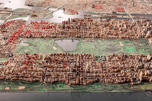 Queens Museum of Art which includes interior views