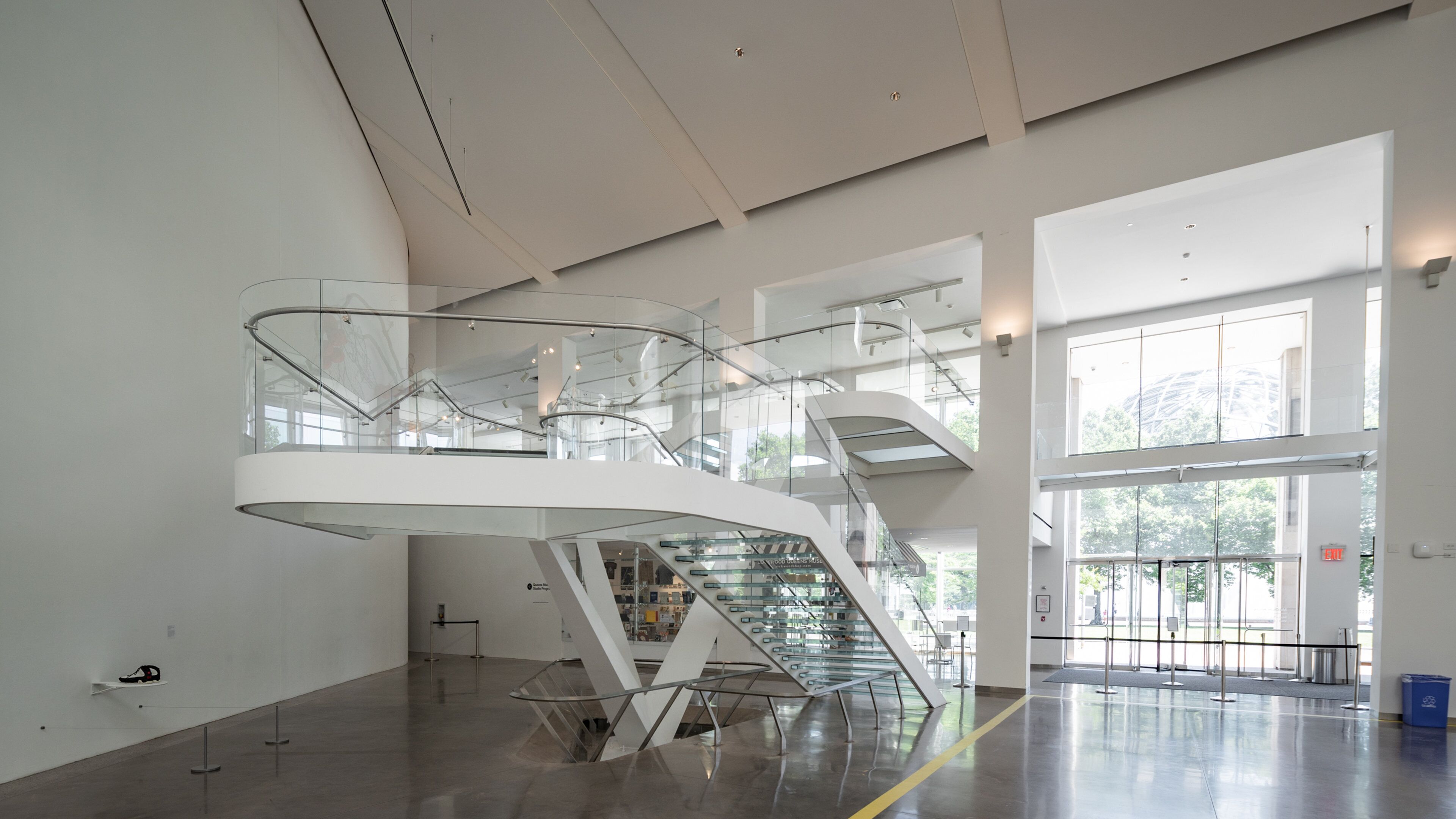 Queens Museum of Art which includes interior views