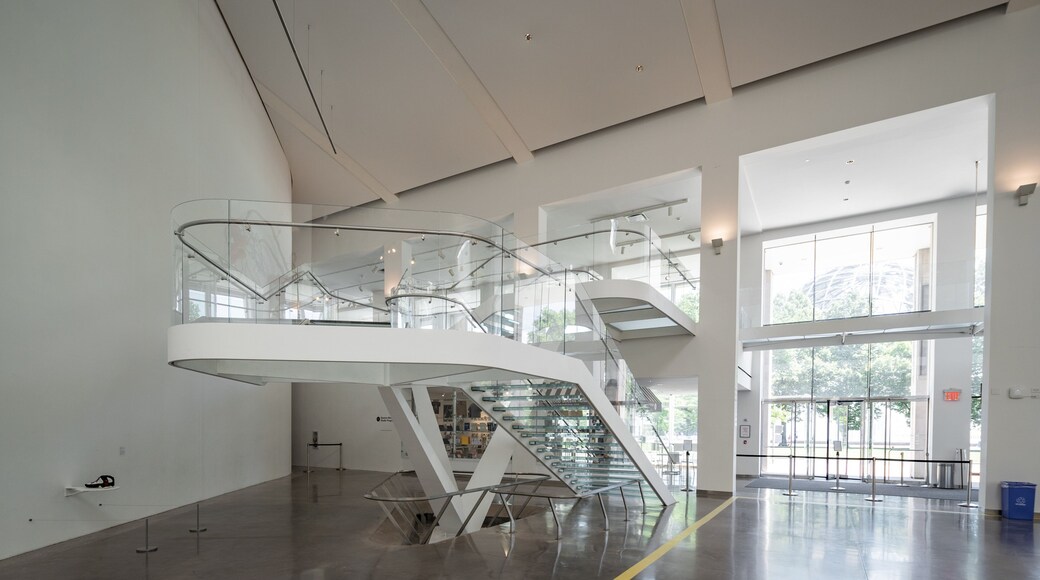 Queens Museum of Art which includes interior views