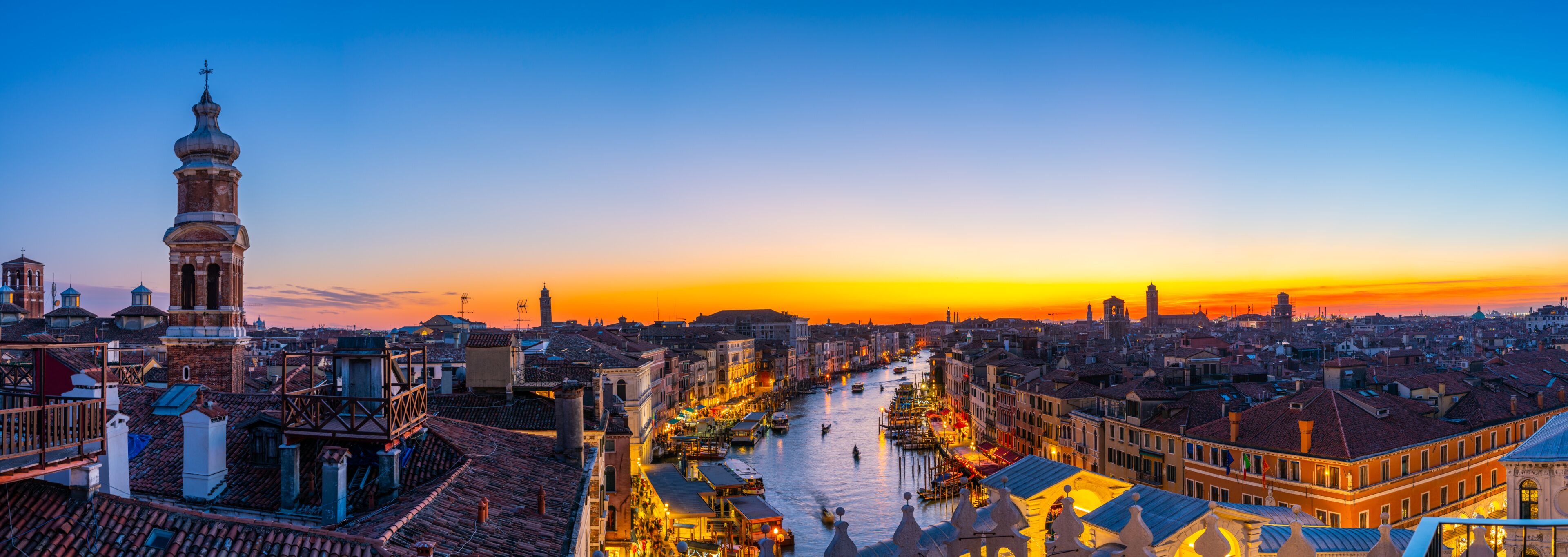 Venesia