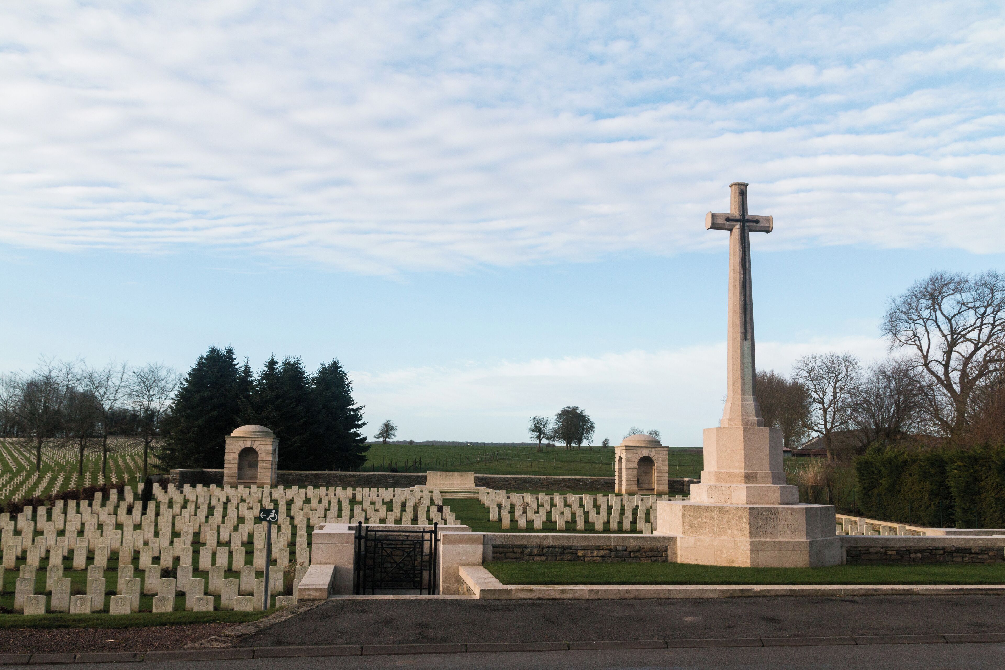 English cemetery in La Targette.
