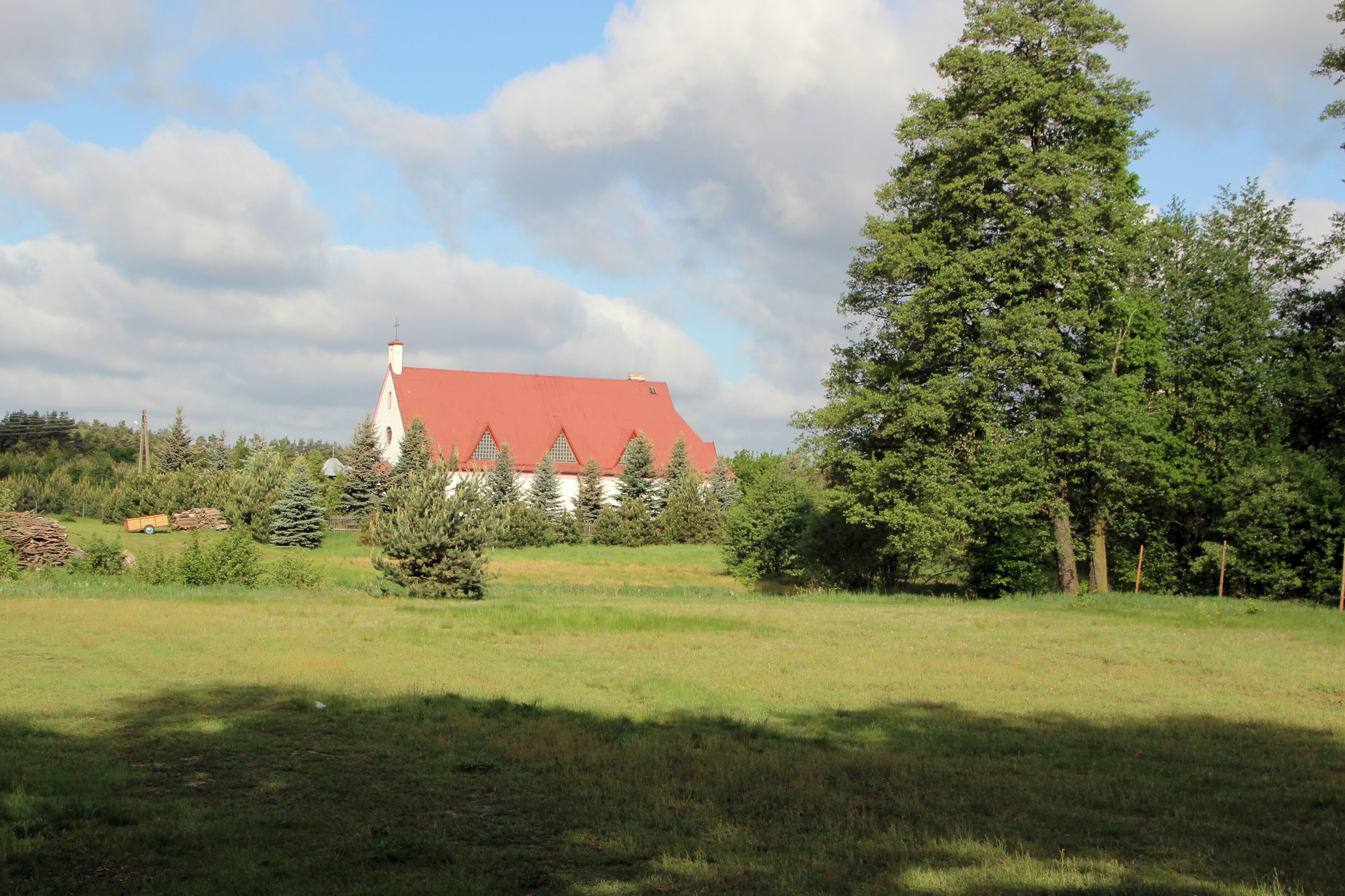 Piaseczna - wieś w Polsce w województwie dolnośląskim w powiecie zgorzeleckim, w gminie Węgliniec.