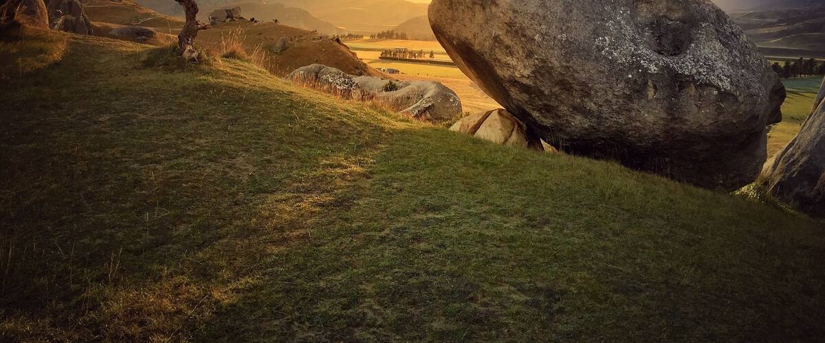 Castle Hill in New Zealand is named after the array of limestone boulders in the area, reminiscent of an old run-down stone castle. Apparently it's the epitome of the South Island's climbing scene, however when we were there, we had the whole place to ourselves \o/ #InStone #castlehill #newzealand #rocks