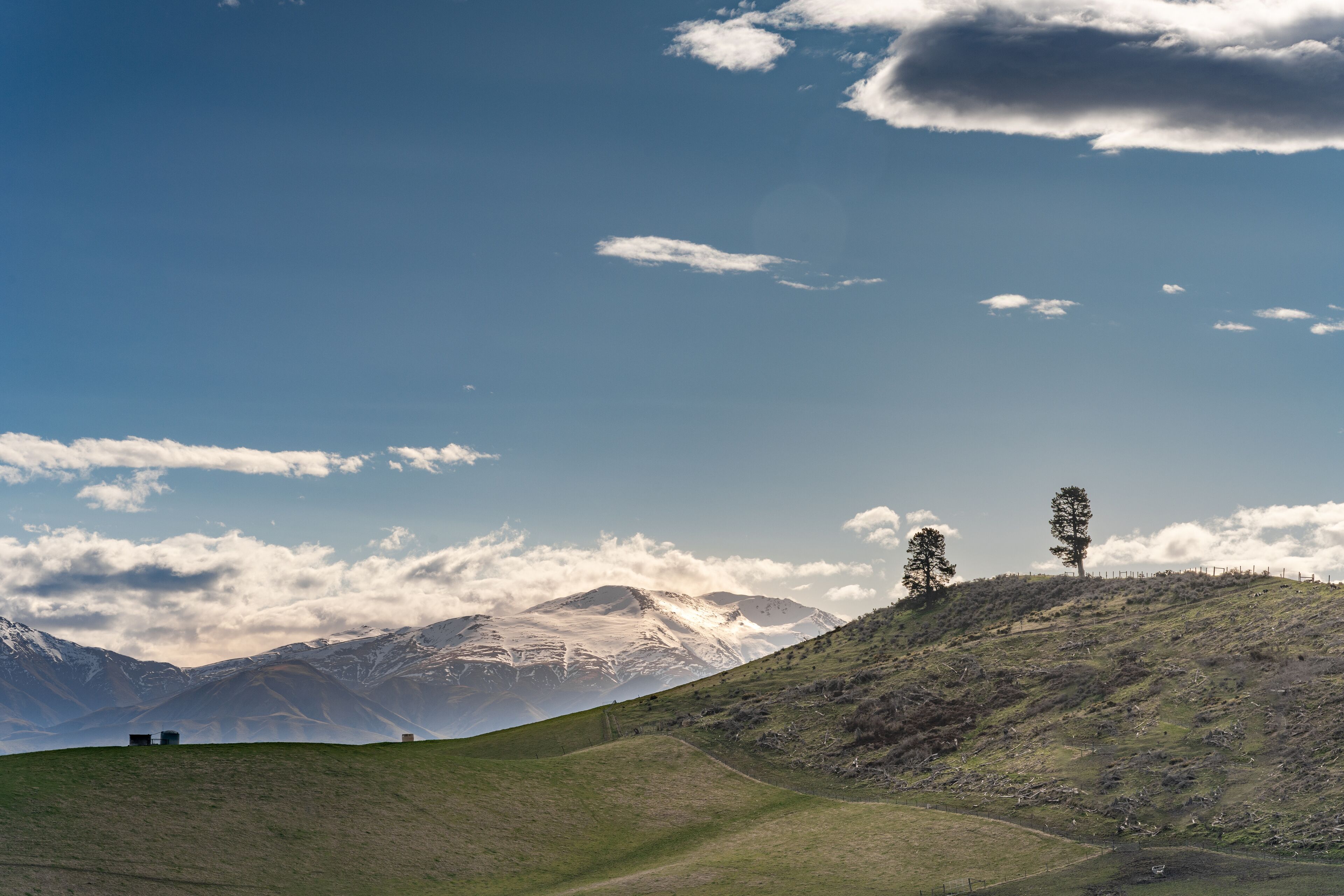 Magnificent view of mountain range  from Geraldine Fairlie Lookout point on Highway 79, Canterbury, New Zealand South Island.