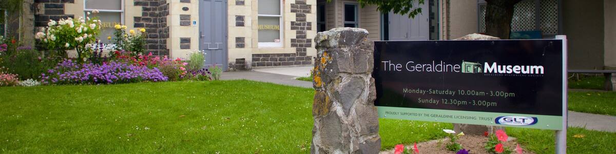 Geraldine showing signage, flowers and a park