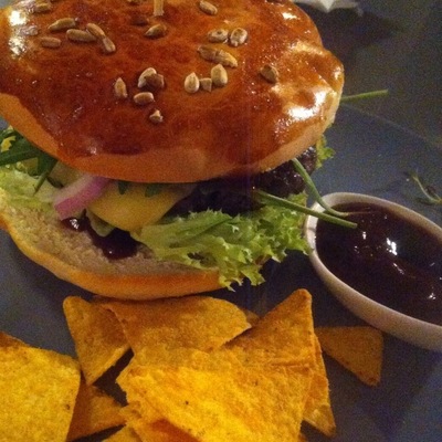 Warszawska 8.
Delicious burgers! Yummi yummi
