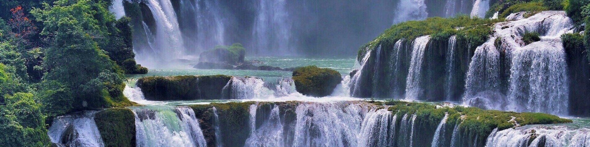 #DetianWaterfall of Guangxi,China.
https://twitter.com/Beautifulgx