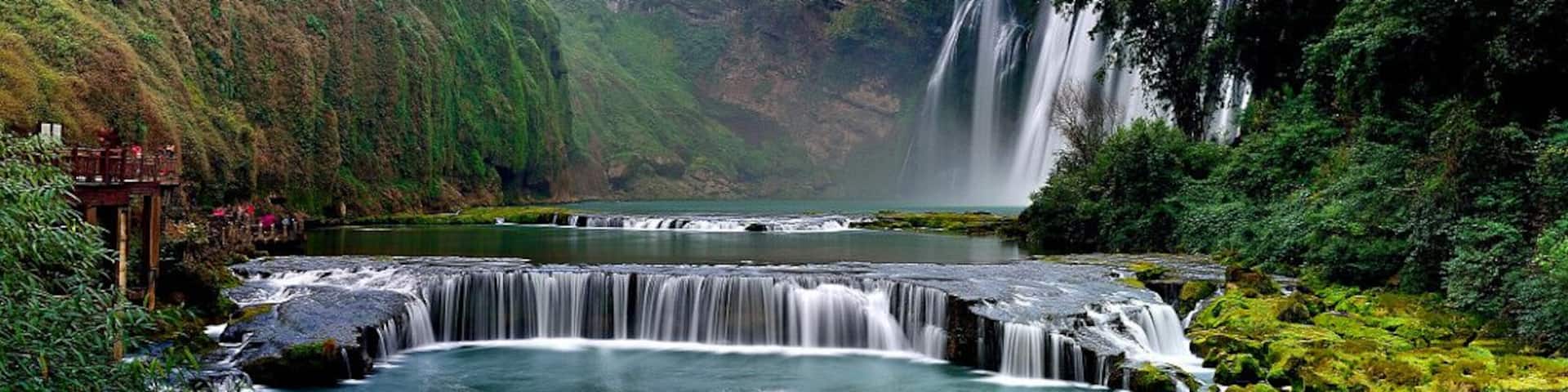 #Huangguoshu Waterfall, with beautiful and amazing is one of famous and the largest waterfalls in China and the World.
https://twitter.com/Beautifulgx