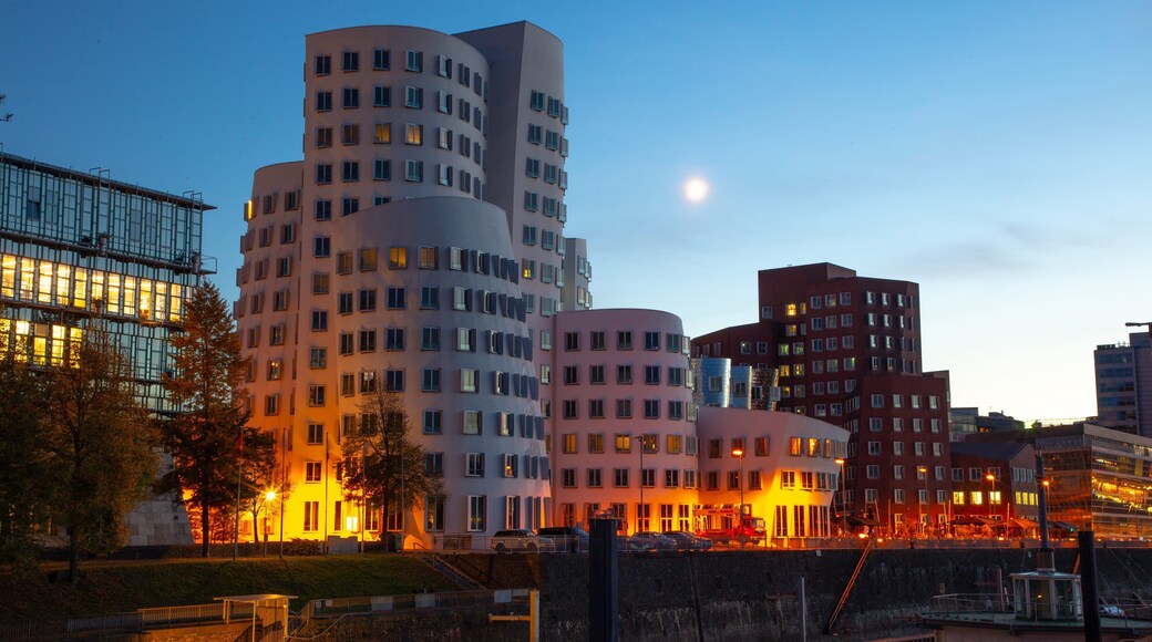 Duesseldorf-Hafen featuring modern architecture, night scenes and a city