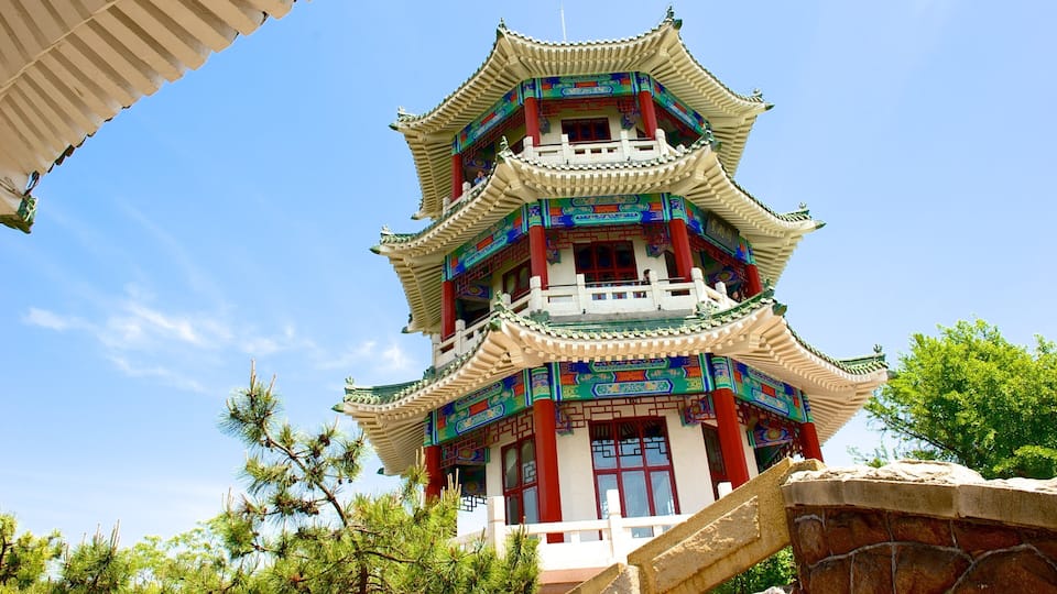 Xiaoyushan Park which includes a temple or place of worship and heritage architecture