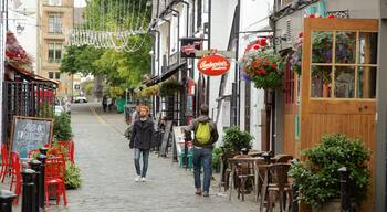 Glasgow featuring street scenes as well as a small group of people