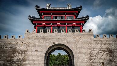 No, it's not China. This curiosity can be found about 150 km north of Stockholm. Dragon Gate is really huge!
#Details #sweden #china #bvsquad