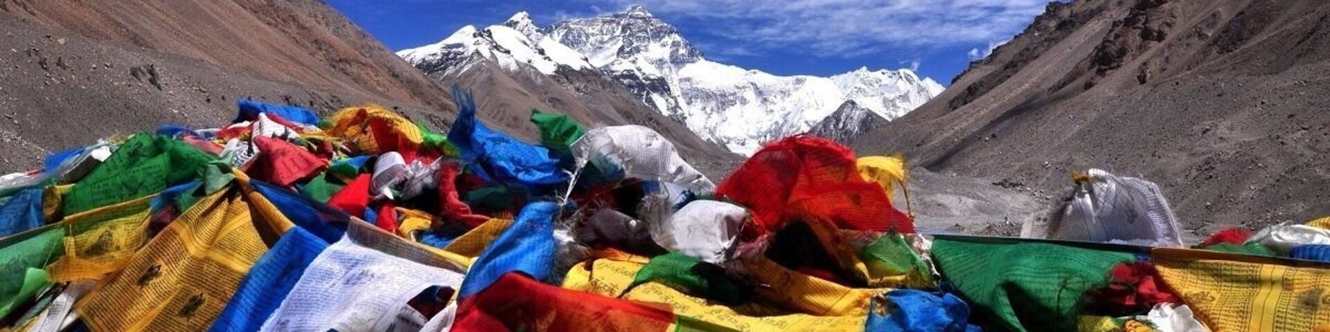Everest Base camp, Tibet side.
I don't know about the Nepal side of things but this was breathtaking to the Max...12 magical days in the roof of the world, with the base camp as the high point😃
Check.out more of my Tibet pix on my site
#breathtaking #Everest #altitude #mountains #Himalayas #Tibet #being #admiration #nature #place #must see #Tibet travel #not to be missed #truly blessed