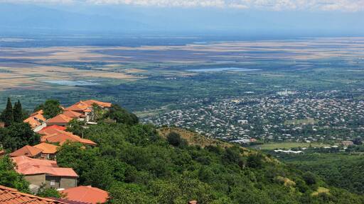 Although the fortifications in Signaghi do still almost completely encircle the city, you can only actually walk along a small section of the walls.
If you have a head for heights and good balance, you can climb to the top of one of the towers for views like these.
To read more about the places I visited on my 10-day Georgia itinerary by public transport, click on the following link.
https://galloparoundtheglobe.com/a-10-day-georgia-itinerary-by-public-transport/