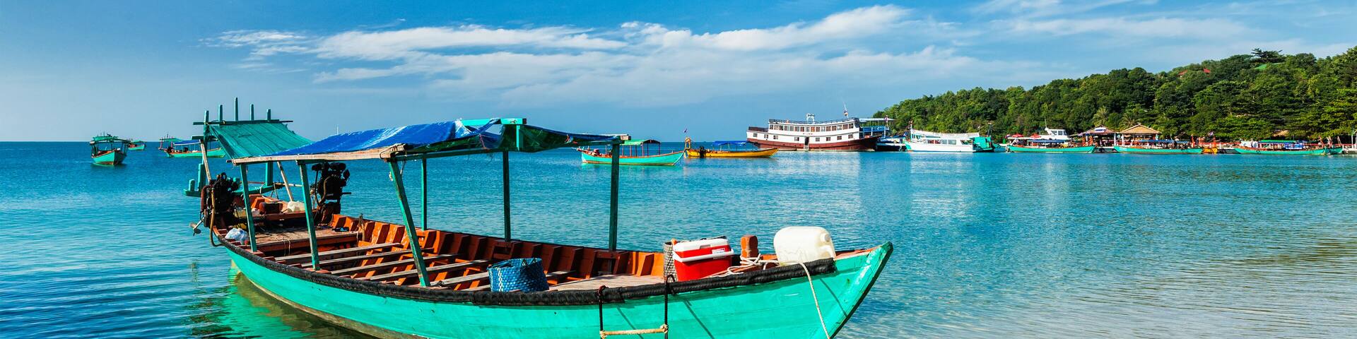 Panorama of boat in Sihanoukville, Cambodia; Shutterstock ID 345905231; Purchase Order: SP-2032; Order Number: SP-2032 Hotels.com Go Guides; Client/Licensee: Hotels.com; Other: Lee Ban Twan