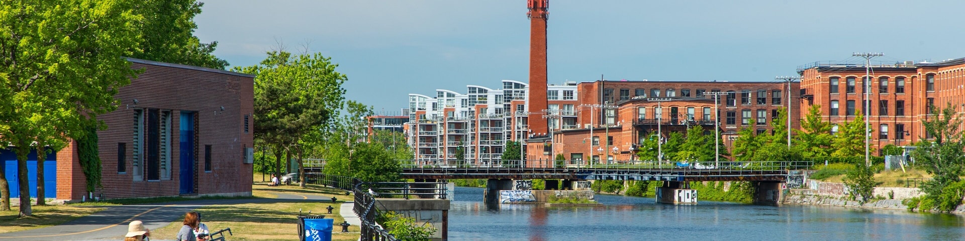Lachine Canal National Historic Site showing a park and a river or creek