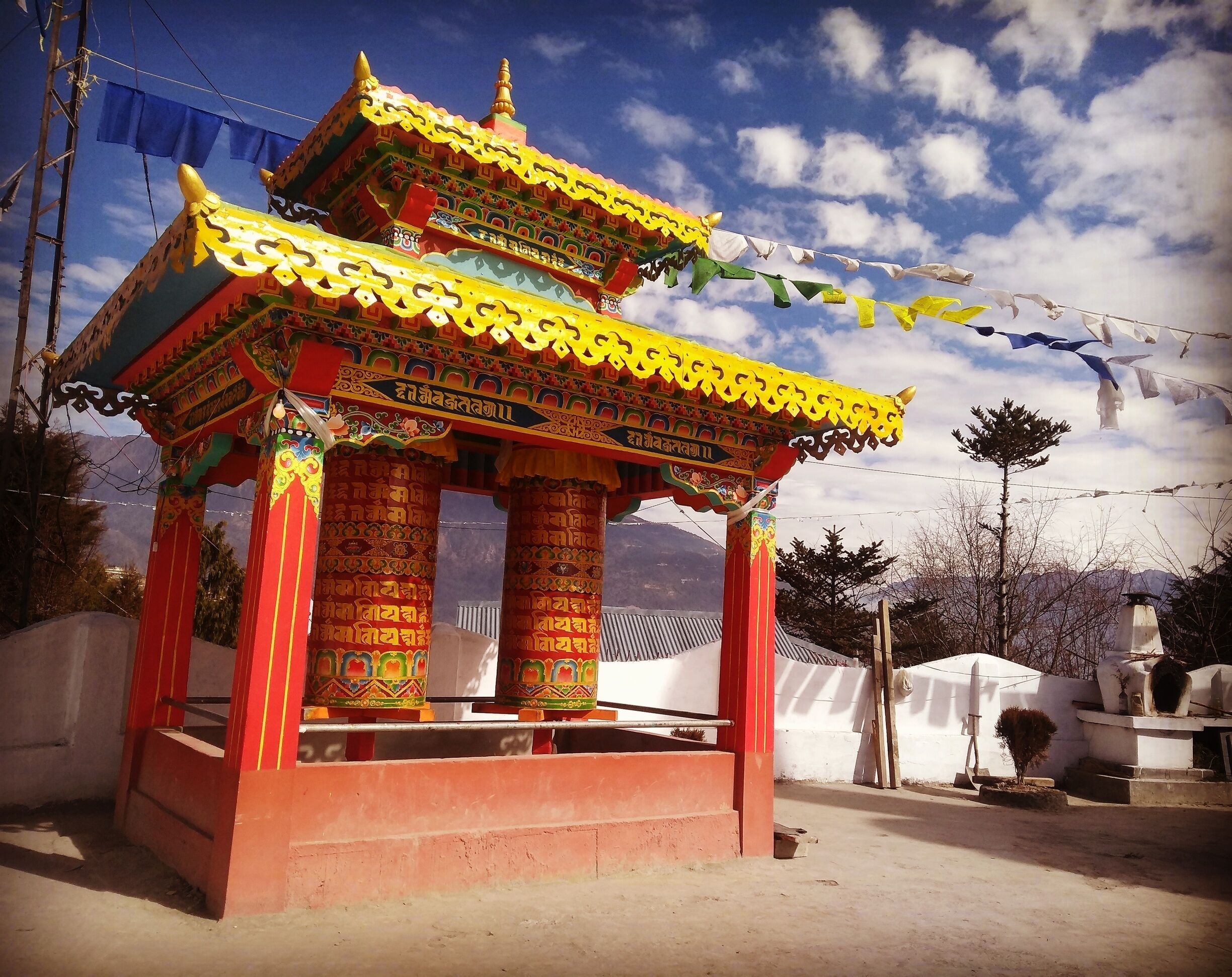 The bright colors, the azure backdrop, the oldest Monestery, the largest one. A throne of heritage ❣️.

#travelindia #indiaoffbeat #tawang #arunachalprasedh #indiaoffbeat #travelblogging 