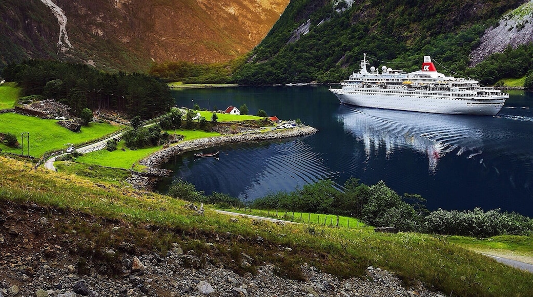 Norway has some of the most astonishing landscapes I've ever seen. I took this photo a few years back while on a road trip through this gorgeous (albeit expensive) country. #roadtrip #norway #fjord #goldenhour #waterlust
