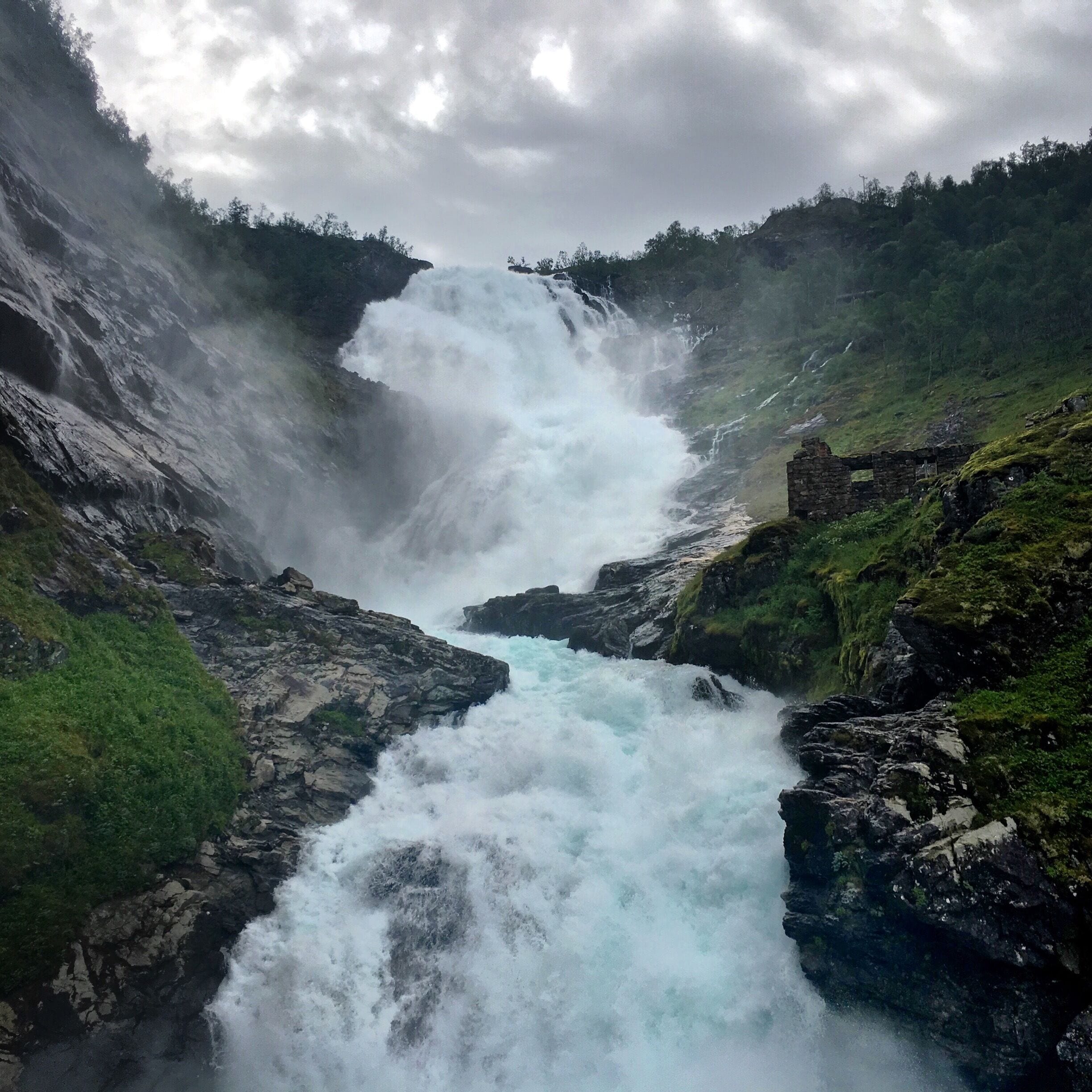 Platform to view waterfall from flamsbana #flam #flamsbana #norway #norwayinanutshell