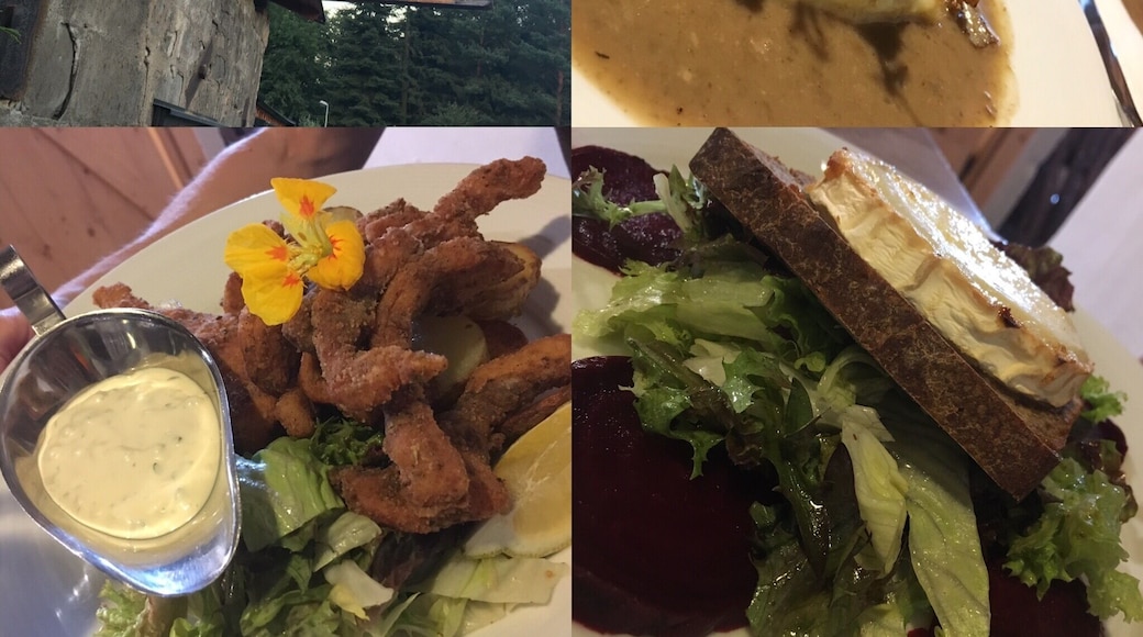 Abelùn Mýn is a nice restaurant, with good food and reasonably prices.
Worth a visit if you are tired of pommes frites etc.