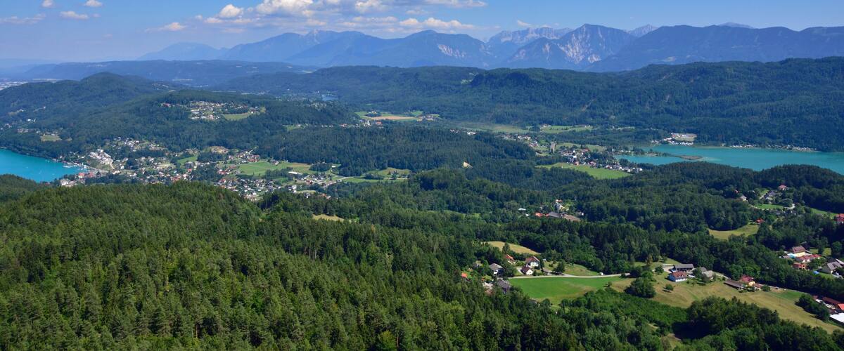 Blick zum Woerthersee und Keutschacher See in Kärnten