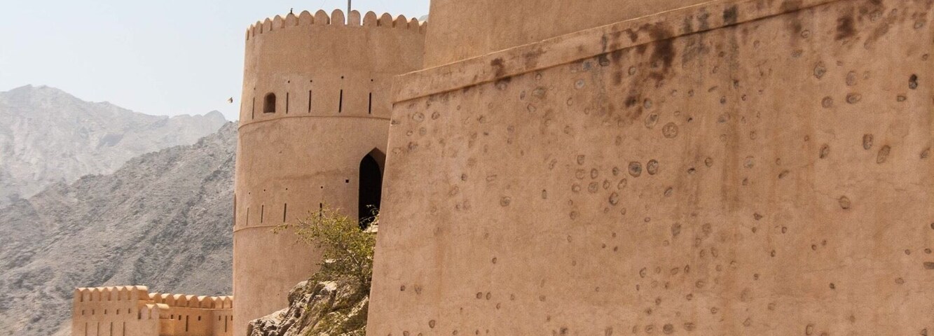 #Nakhal Fort, #Oman 🇴🇲 is one of about 300 fortifications in the sultanate. It’s in excellent condition, despite its considerable age!
#InStone
#LifeAtExpedia