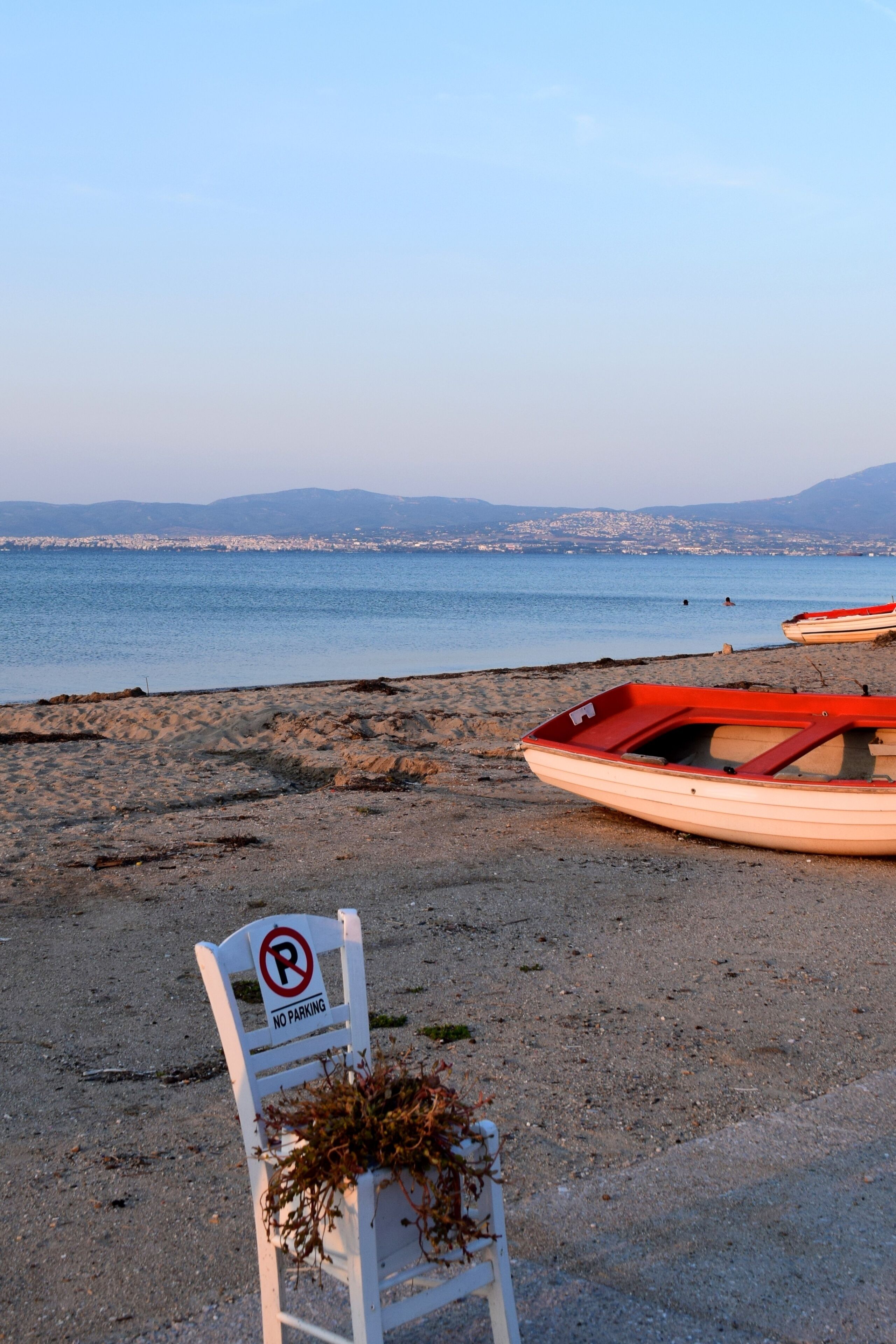 アギア トリアダ