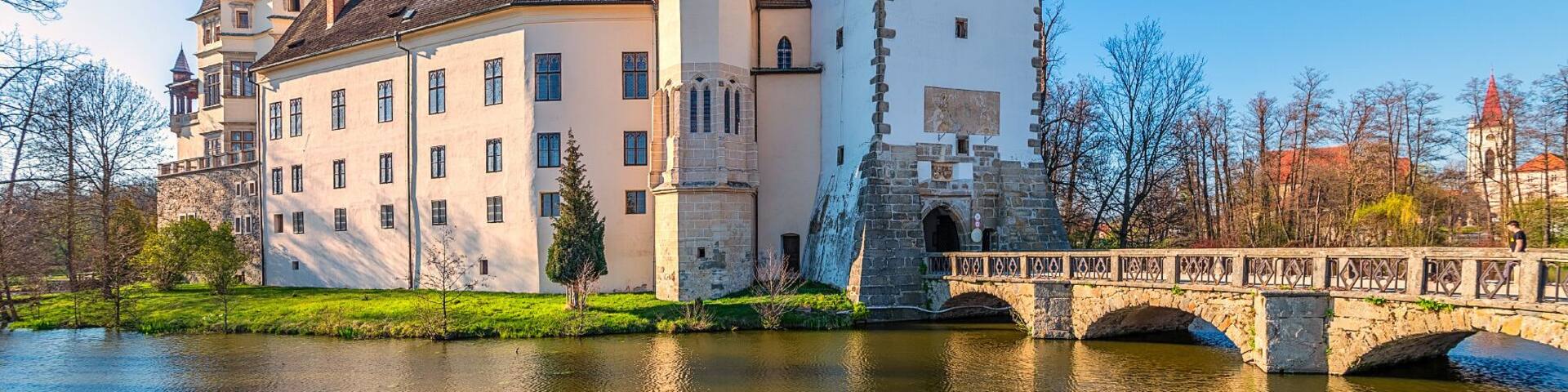 Currently, Blatna Castle belongs to the heirs of the Hildbrand clan. They invest a lot of effort and money in its restoration. Around the castle is a park with alleys, bridges, ancient oaks and pines. Reindeer walk freely in the park.