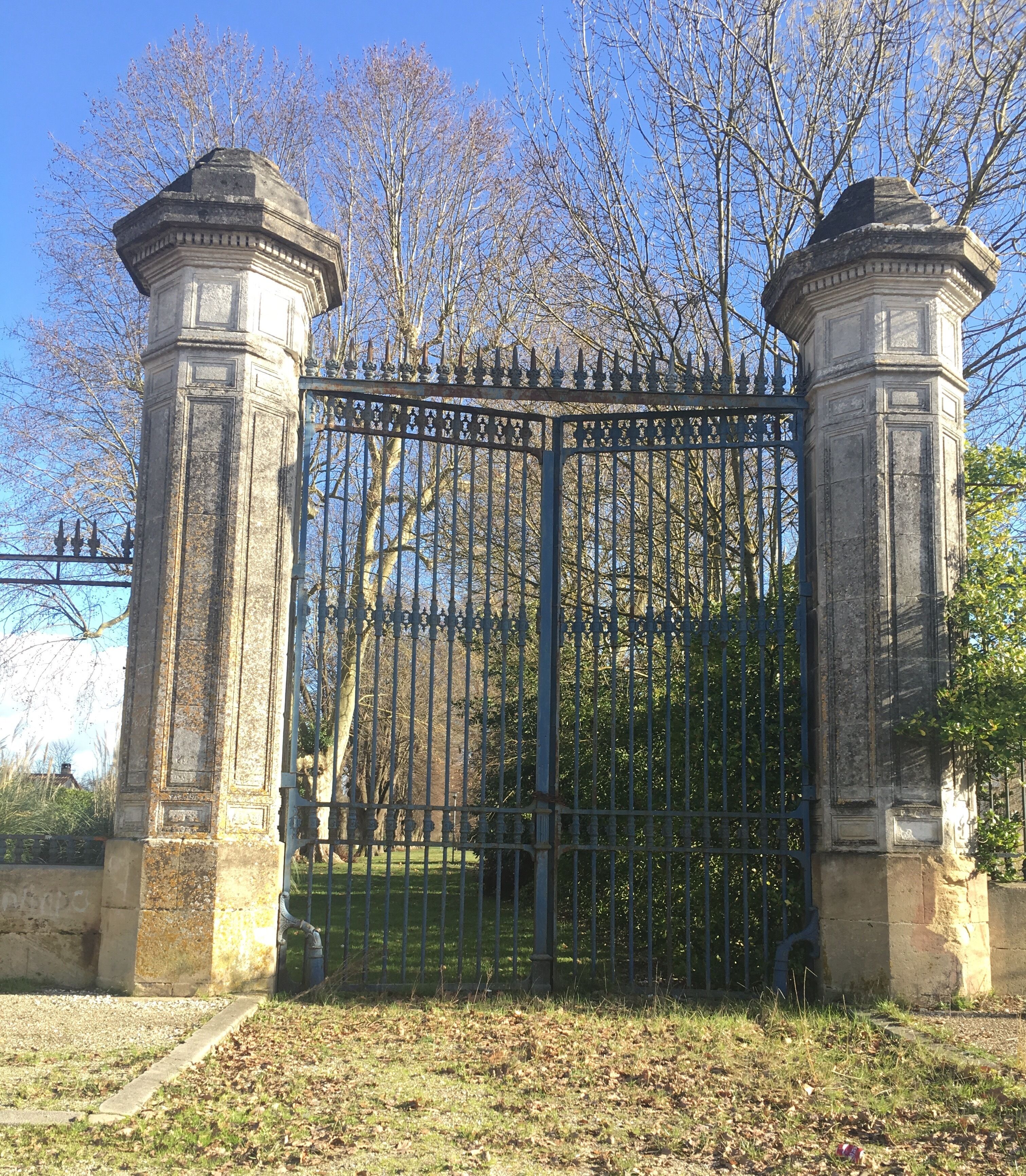 Portail de l'allée Cavalière de Sainte-Eulalie