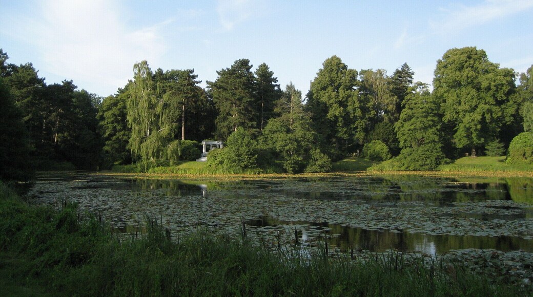 Auf dem Stöckener Friedhof