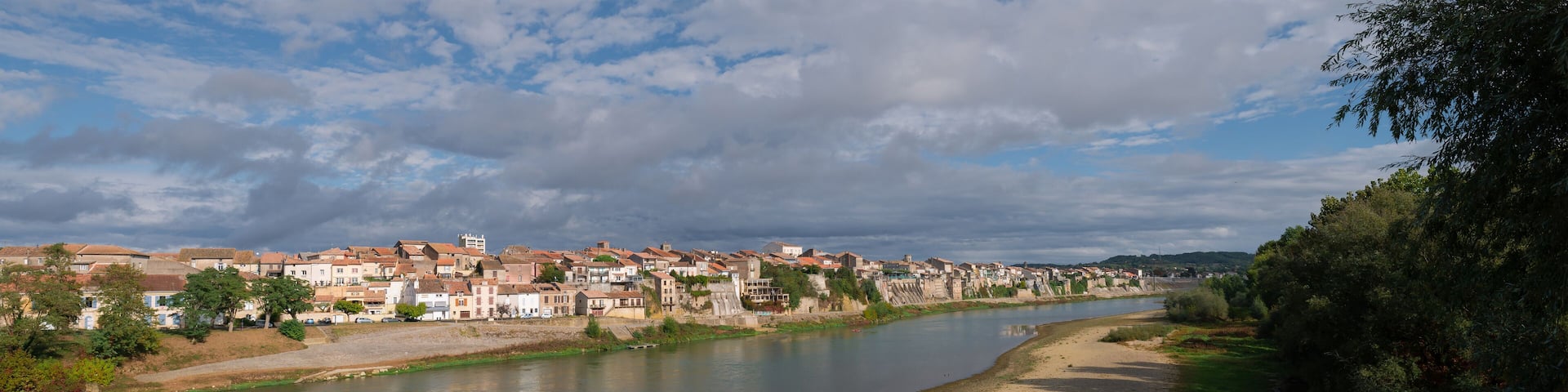 Ville de Tonneins et Garonne (Tonneins 47, Sud-ouest France, Frédéric.M)