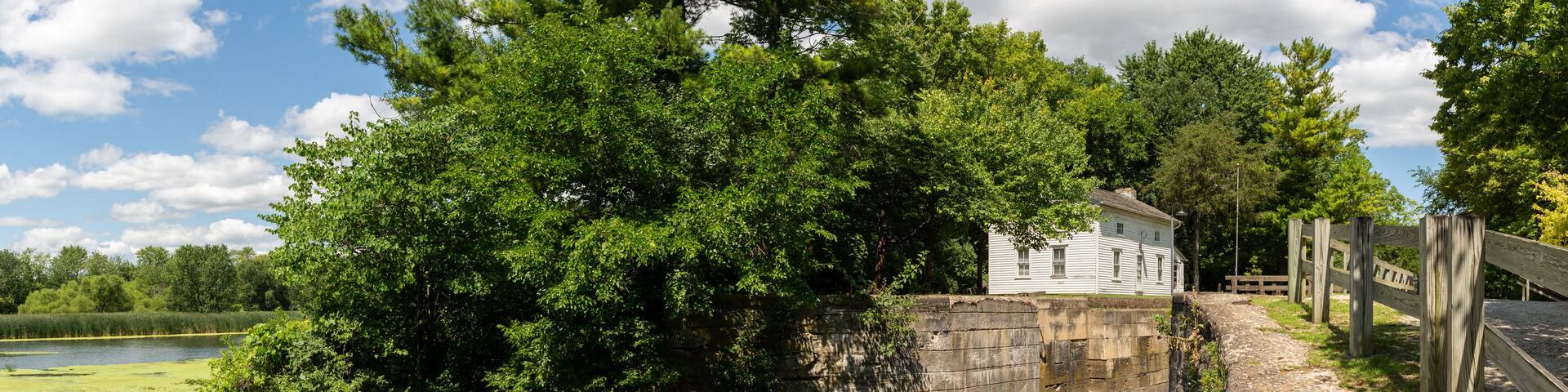Lock 6 on the I&M canal. Channahon State Park, Illinois.