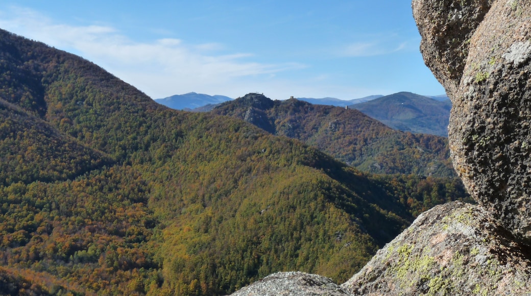 The 3 towers of Cabrenç seen from Roc Cogull