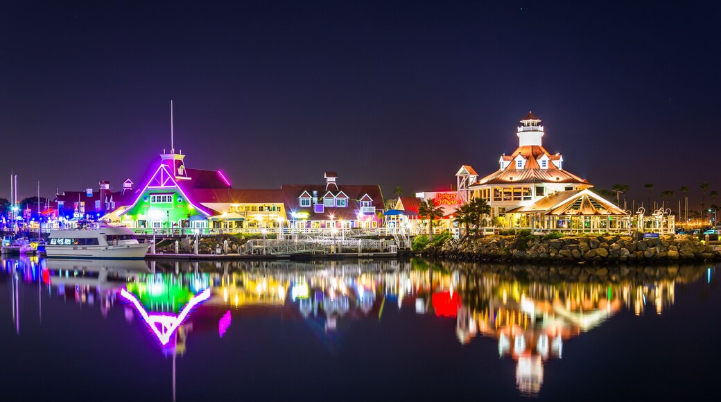 Shoreline Village and Parker's Lighthouse at night, in Long Beac
