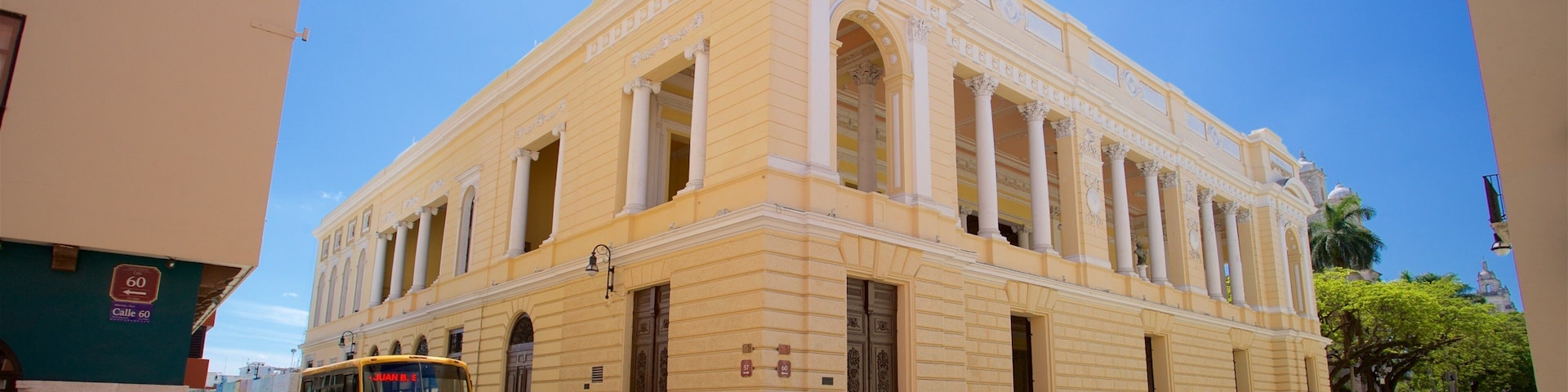 Teatro Peón Contreras