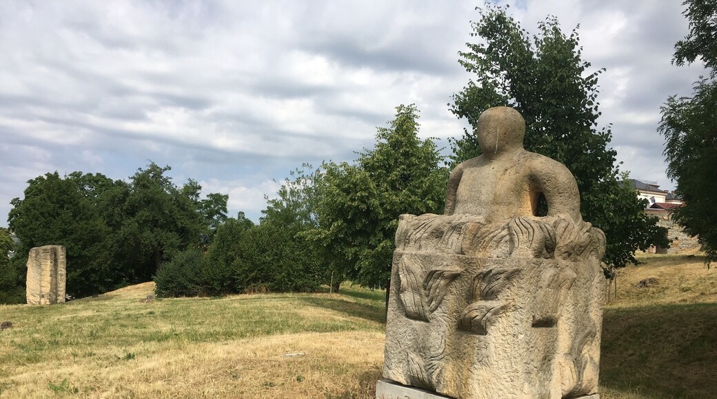 Jewish memorial park