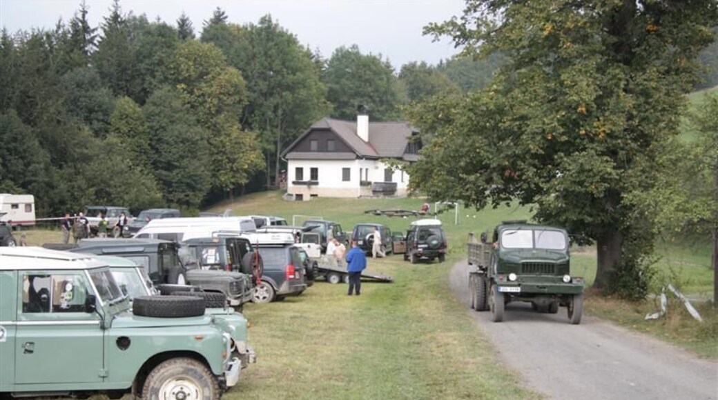 Land Rover Meeting Vsetin cz.
Rally at the forest with the LAND ROVER CZECH FORUM friends who drive every few months together a tour at the Czech republic