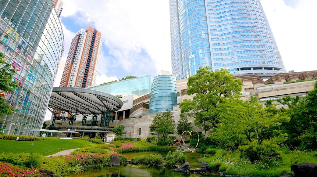 Roppongi Hills ofreciendo arquitectura moderna, dfc y horizonte