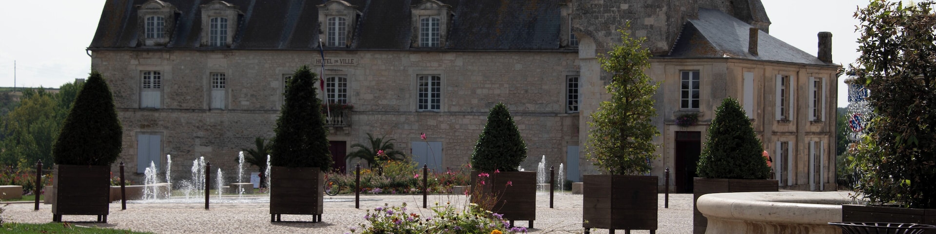 Pons is a relatively small village but you can easily fill most of your day here if you are leisurely.