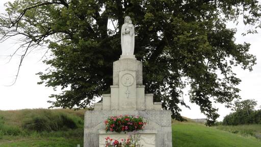 Laneuveville-aux-Bois (M-et-M) statue Vierge et Enfant