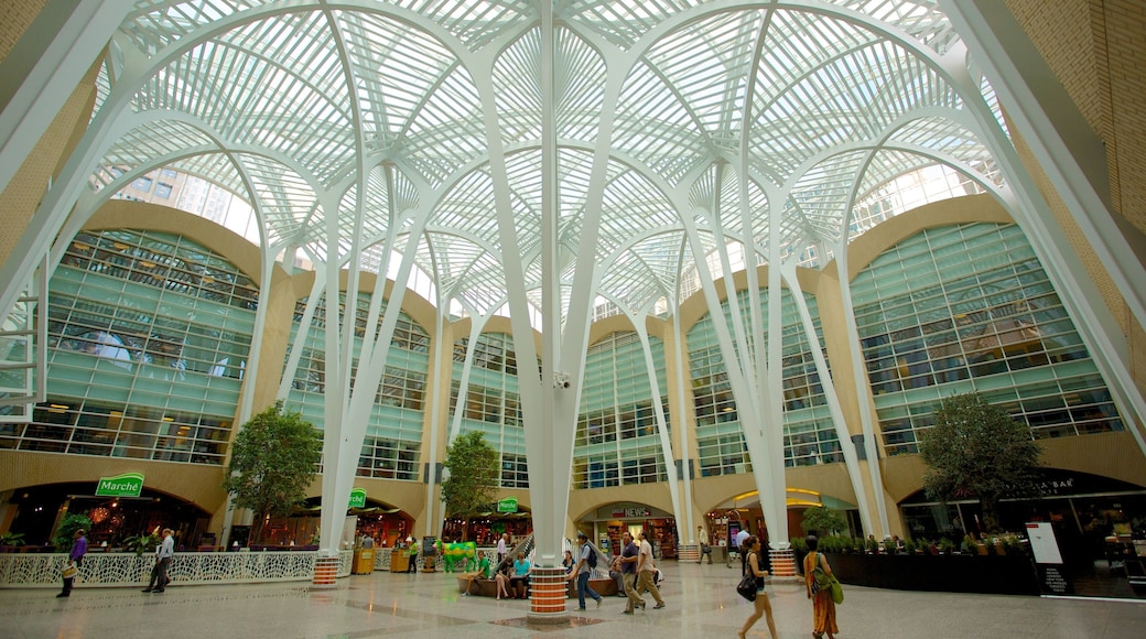 Centre commercial souterrain PATH montrant vues intérieures, architecture moderne et ville