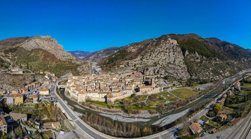 Entrevaux