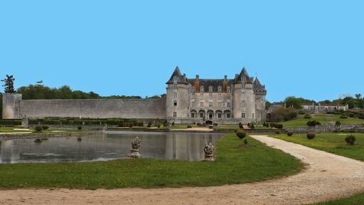 Charente-Maritime - Saint-Savinien - Panorama Chateau de la Roche-Courbon