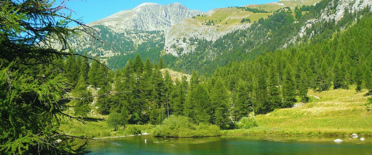 Minière Lake & Mt. Bego at the end