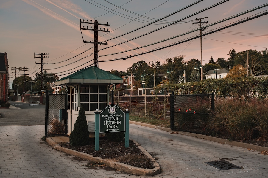 Entrance to Scenic Hudson Park in Irvington, NY