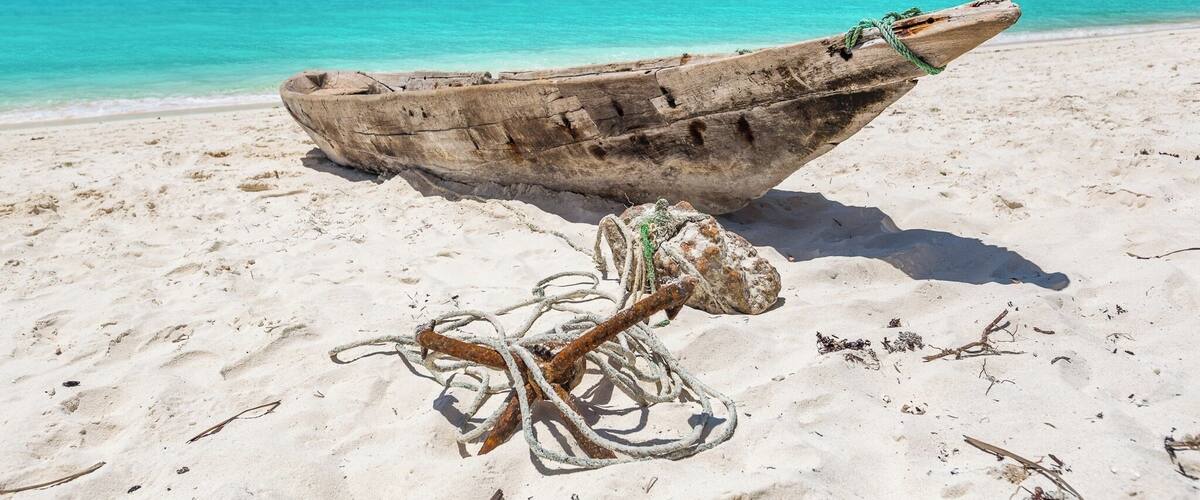 I always in search for white sand and blue water beaches and I think I found one more such place . Kendwa rock beach in north of Zanzibar . Not too many people, blue water and white sand . #beaches #beach #africa #zanzibar #beachtips #bvsblue