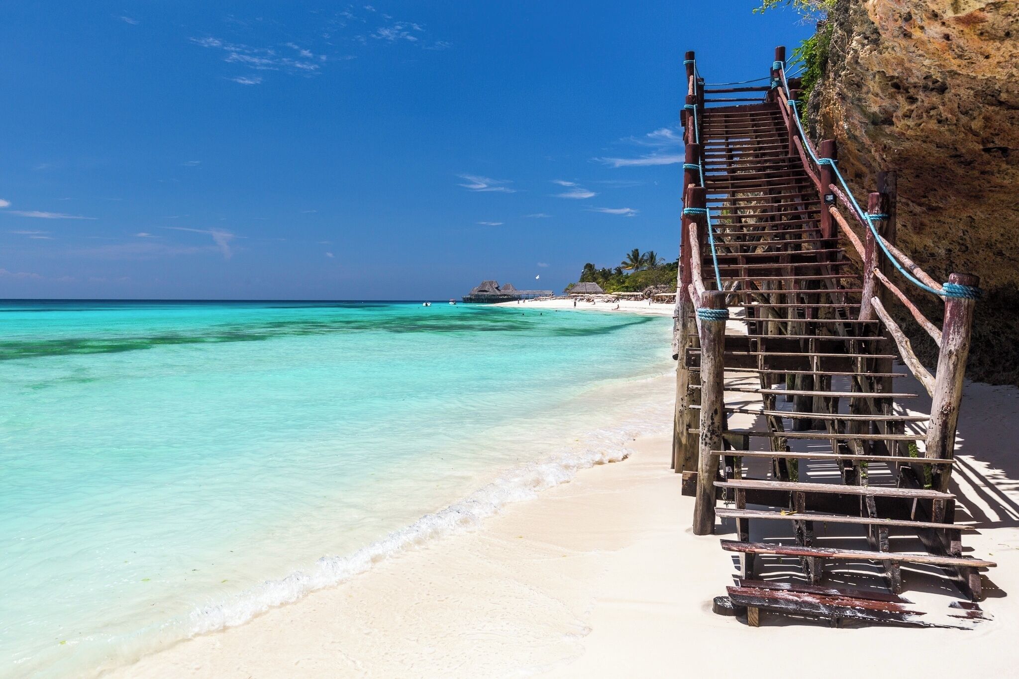 I always in search for white sand and blue water beaches and I think I found one more such place . Kendwa rock beach in north of Zanzibar . Not too many people, blue water and white sand . #beaches #beach #africa #zanzibar #beachtips #bvsblue