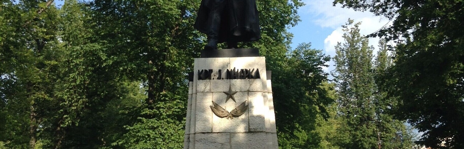 Statue of Ján Nálepka, who defected from defected from the Slovak Army and joined the partisans during the Second World War. He later joined the Communist Party of the Soviet Union.
He died whilst attempting to liberate the Ukrainian town of Ovruch from German occupation, and is considered one of the heros of the Slovak National Uprising,